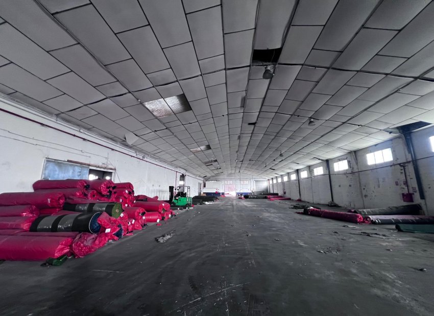 Long Term Rental - Nave industrial - Alicante - El Palmeral-Urbanova-Tabarca