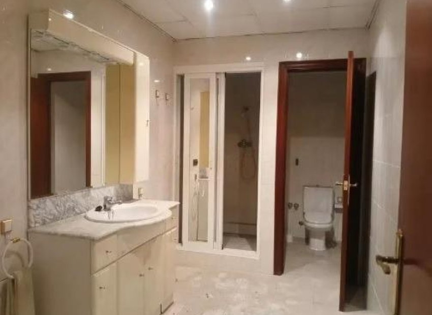 Long Term Rental - Nave industrial - Alicante - Pla de la vallonga