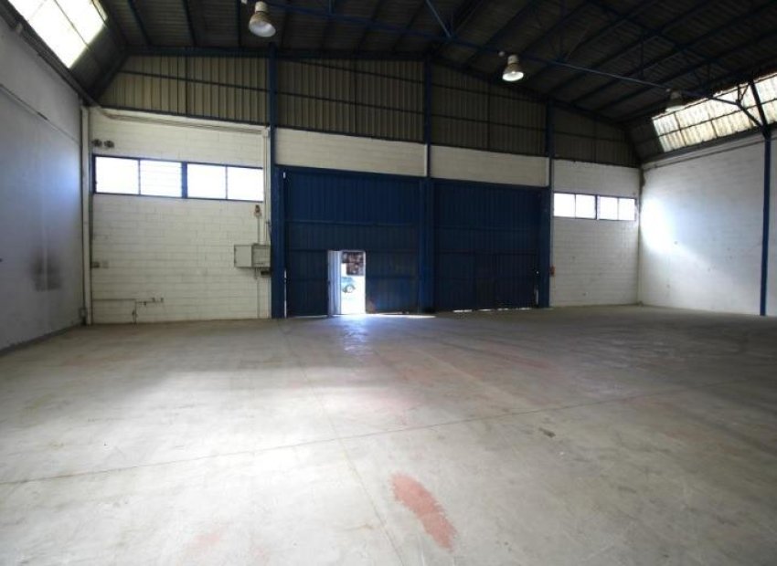 Long Term Rental - Nave industrial - Alicante - Pla de la vallonga