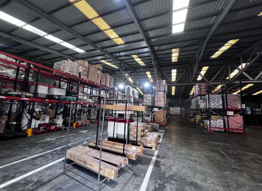 Long Term Rental - Nave industrial - Alicante - Poligono de atalayas