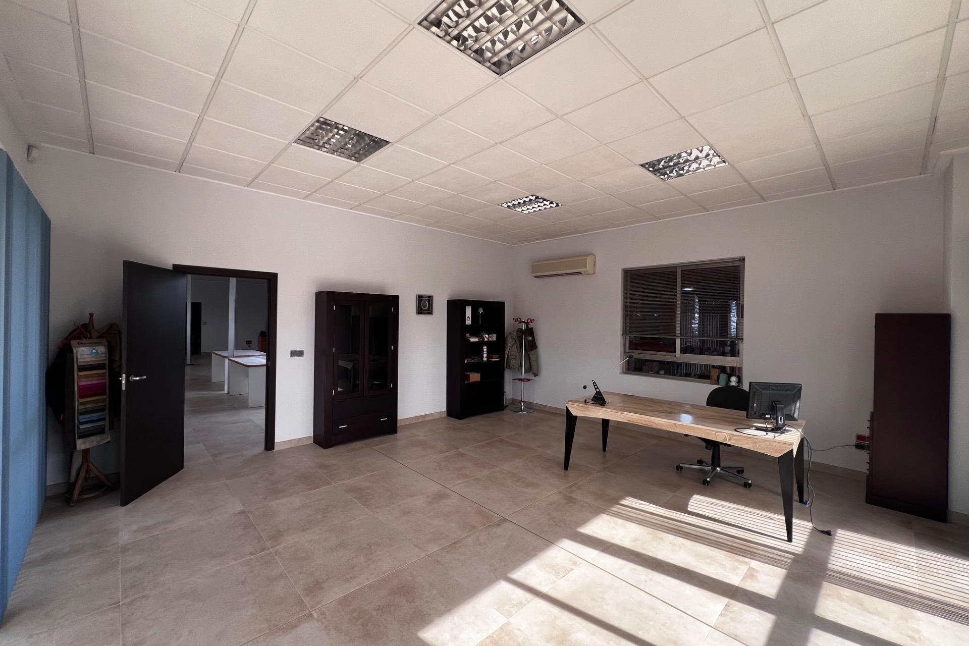 Long Term Rental - Nave industrial - Elche Pedanías - Jubalcoi-Saladas