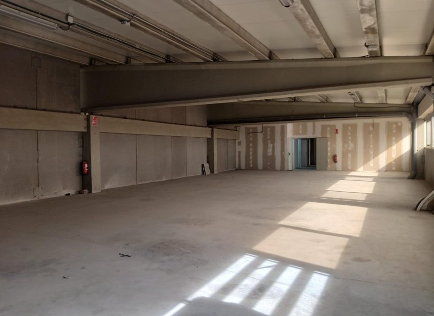 Long Term Rental - Nave industrial - San Vicente del Raspeig - Poligono Canastell