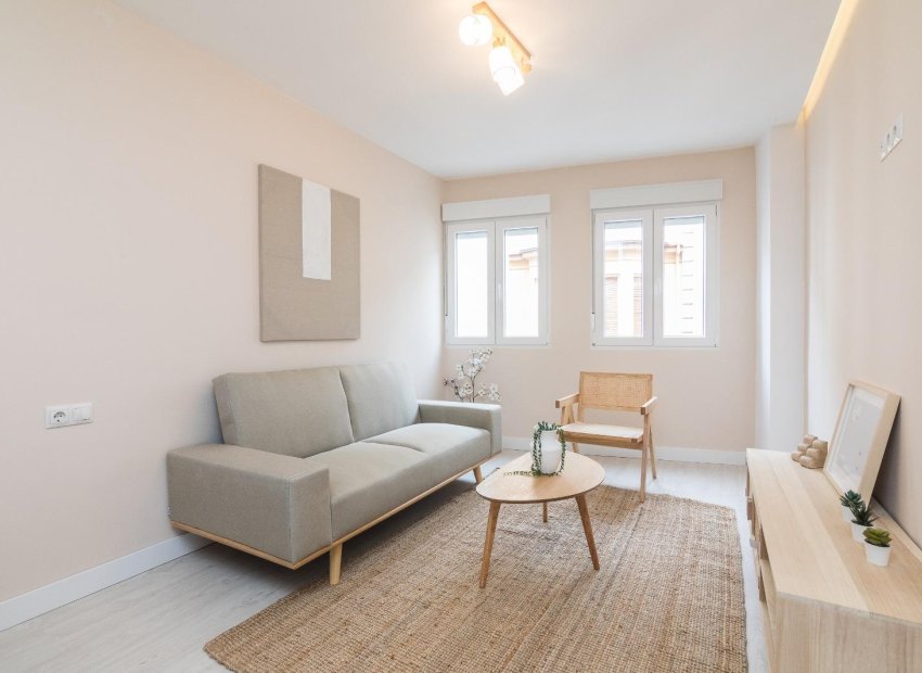 Long Term Rental - Piso - Elche - Centro