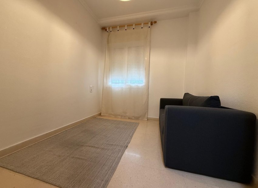 Long Term Rental - Piso - Elche - Centro