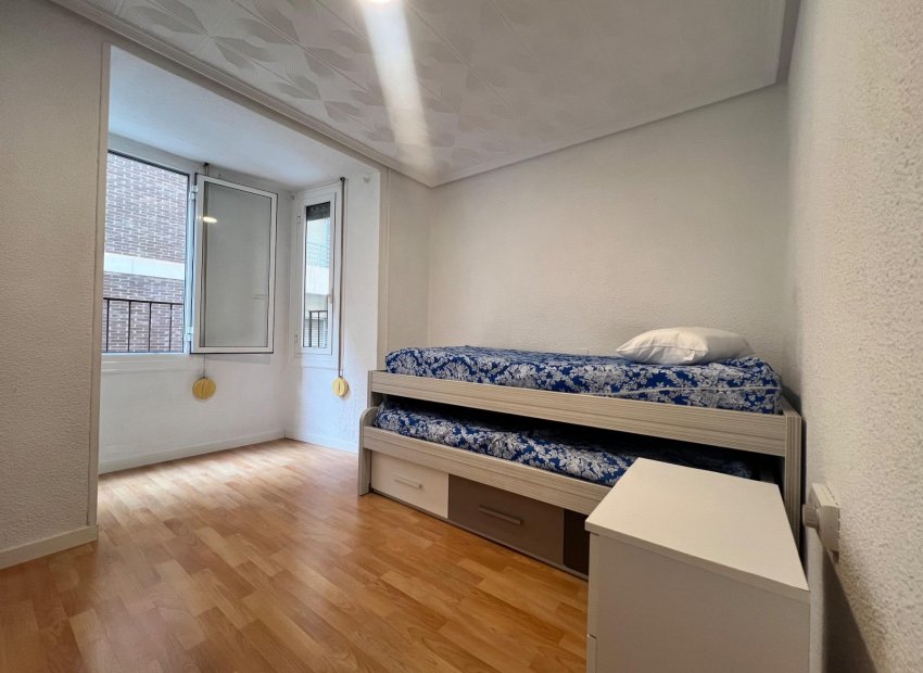 Long Term Rental - Piso - Elche - Reina Victoria-Miguel Hernández