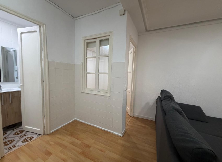 Long Term Rental - Piso - Elche - Reina Victoria-Miguel Hernández