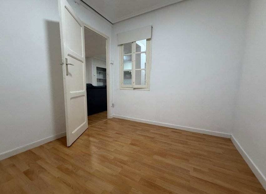 Long Term Rental - Piso - Elche - Reina Victoria-Miguel Hernández