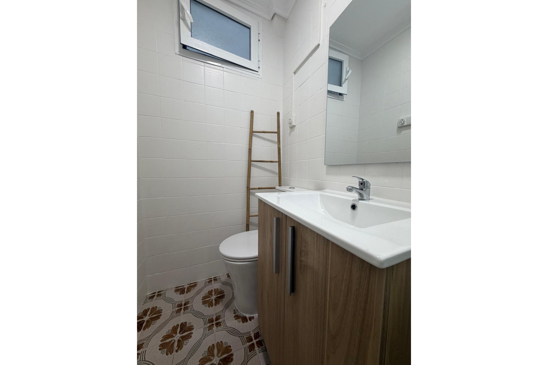 Long Term Rental - Piso - Elche - Reina Victoria-Miguel Hernández