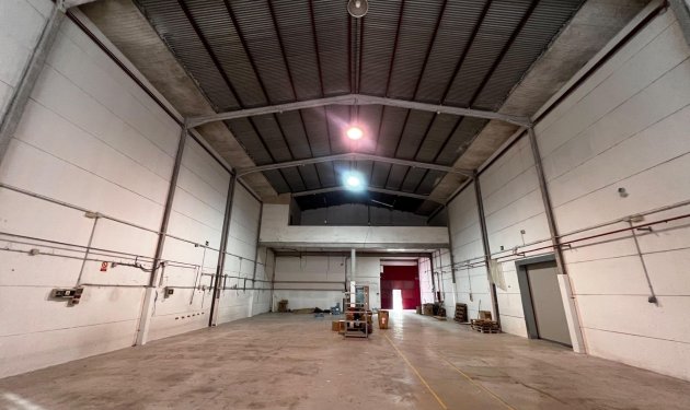 Nave industrial - Odsprzedaż -
            Elche Pedanías - GV-120