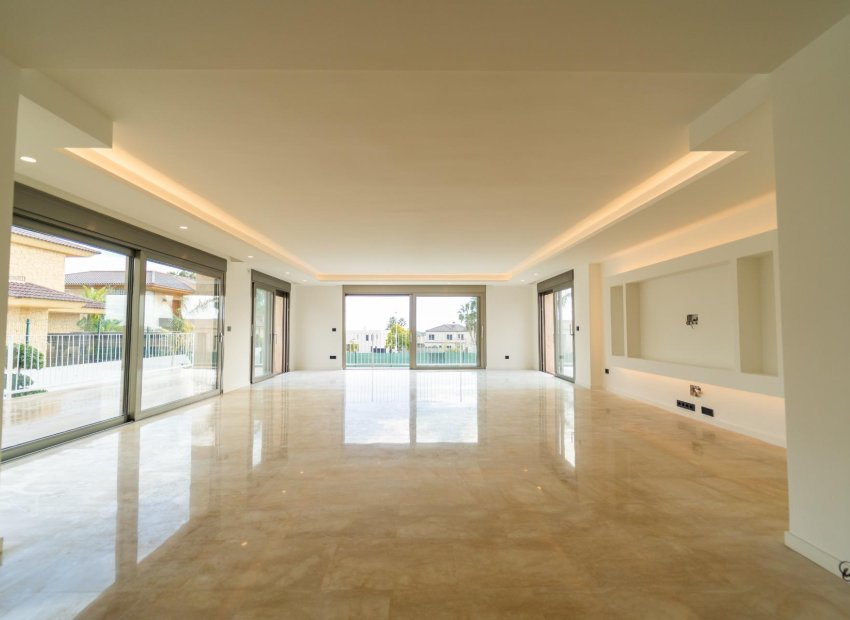 New Build - Chalet - Elche Pedanías - Peña las Águilas
