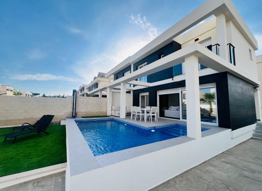 New Build - Pareado - Gran alacant - Monte y Mar