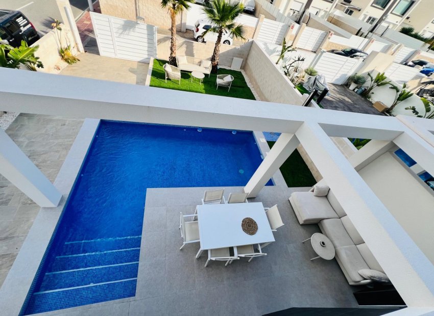 New Build - Pareado - Gran alacant - Monte y Mar