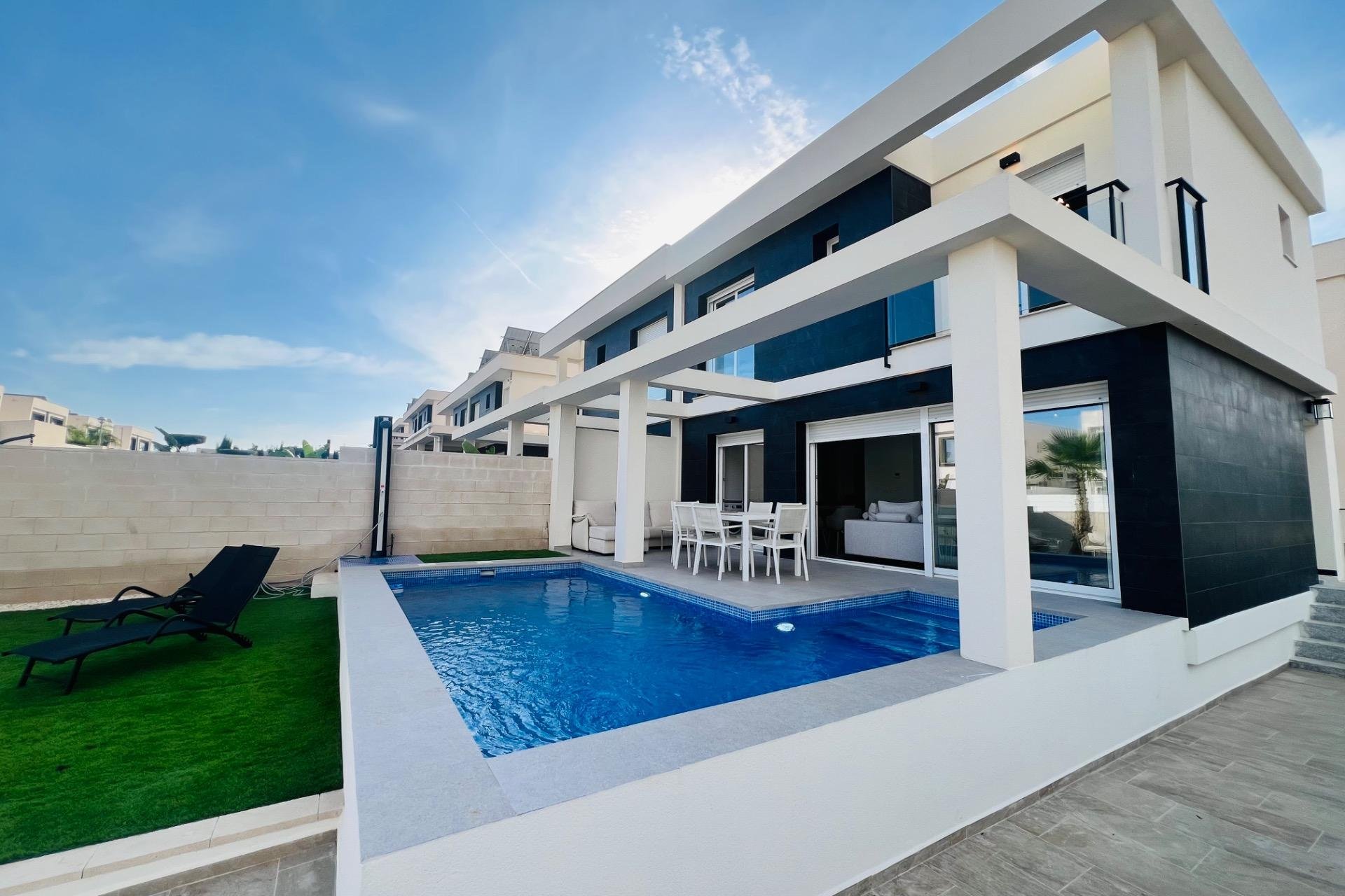 New Build - Pareado - Gran alacant - Monte y Mar