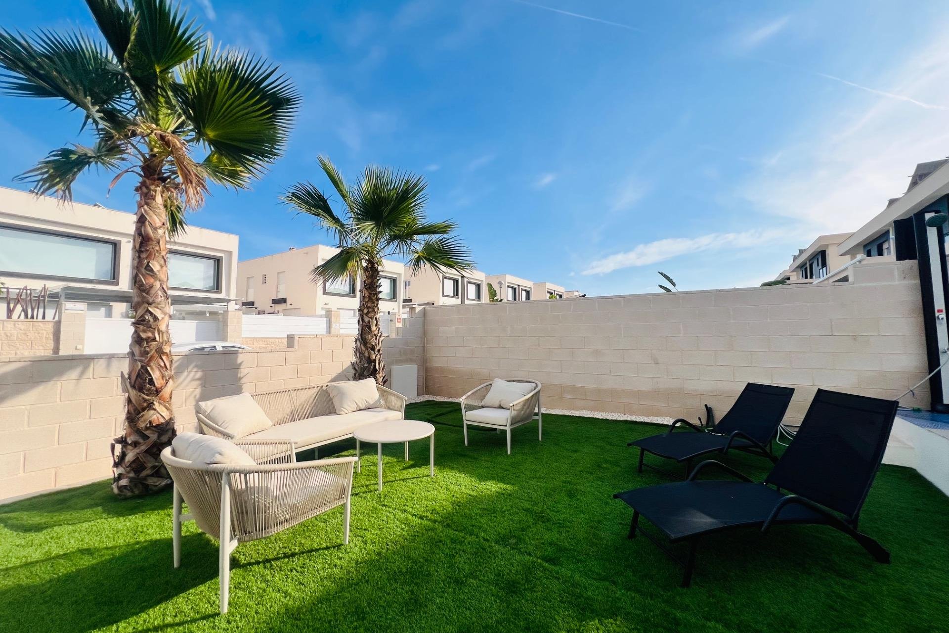 New Build - Pareado - Gran alacant - Monte y Mar