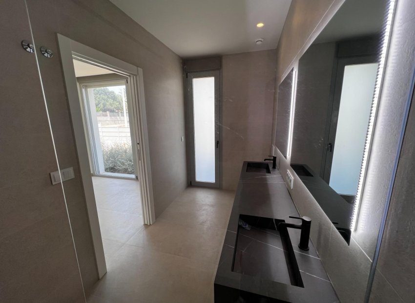 Nieuwbouw Woningen - Chalet - Valverde (Alicante) - Valverde