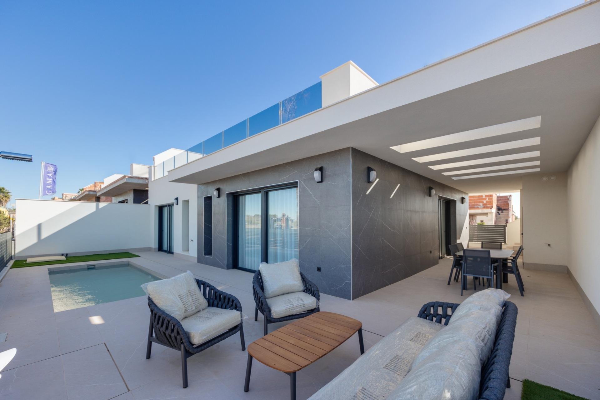Nowy budynek - Villa - Torrevieja - Aguas Nuevas