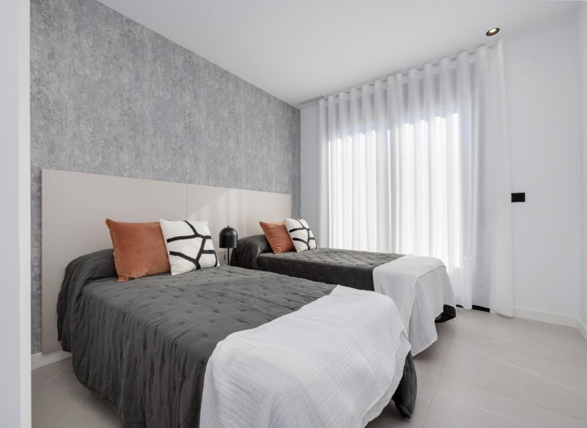 Nowy budynek - Villa - Torrevieja - Aguas Nuevas