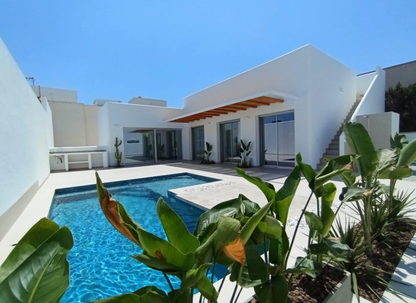 Obra nueva - Villa - Benijofar