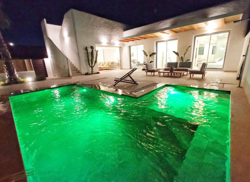 Obra nueva - Villa - Benijofar