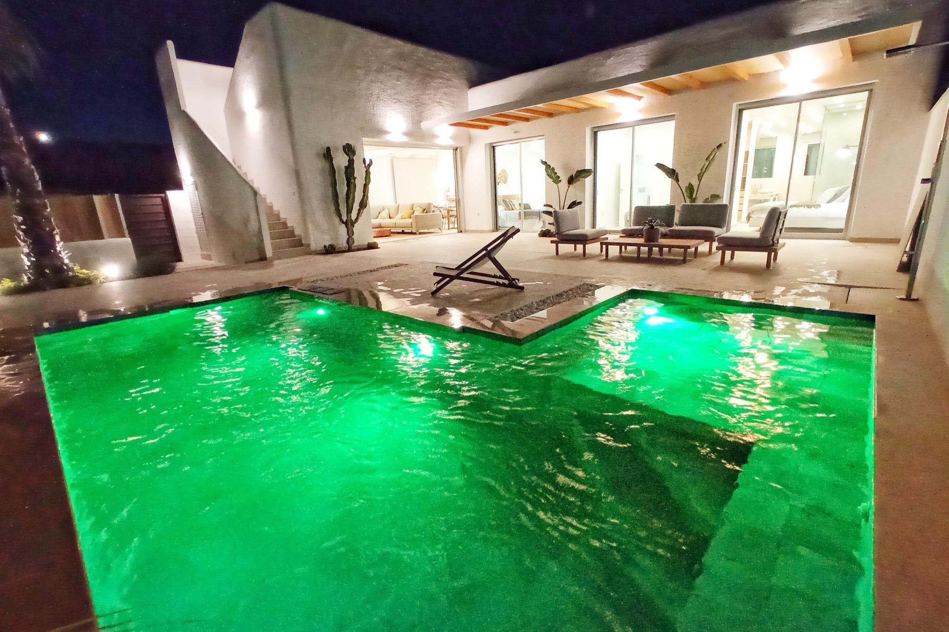 Obra nueva - Villa - Benijofar