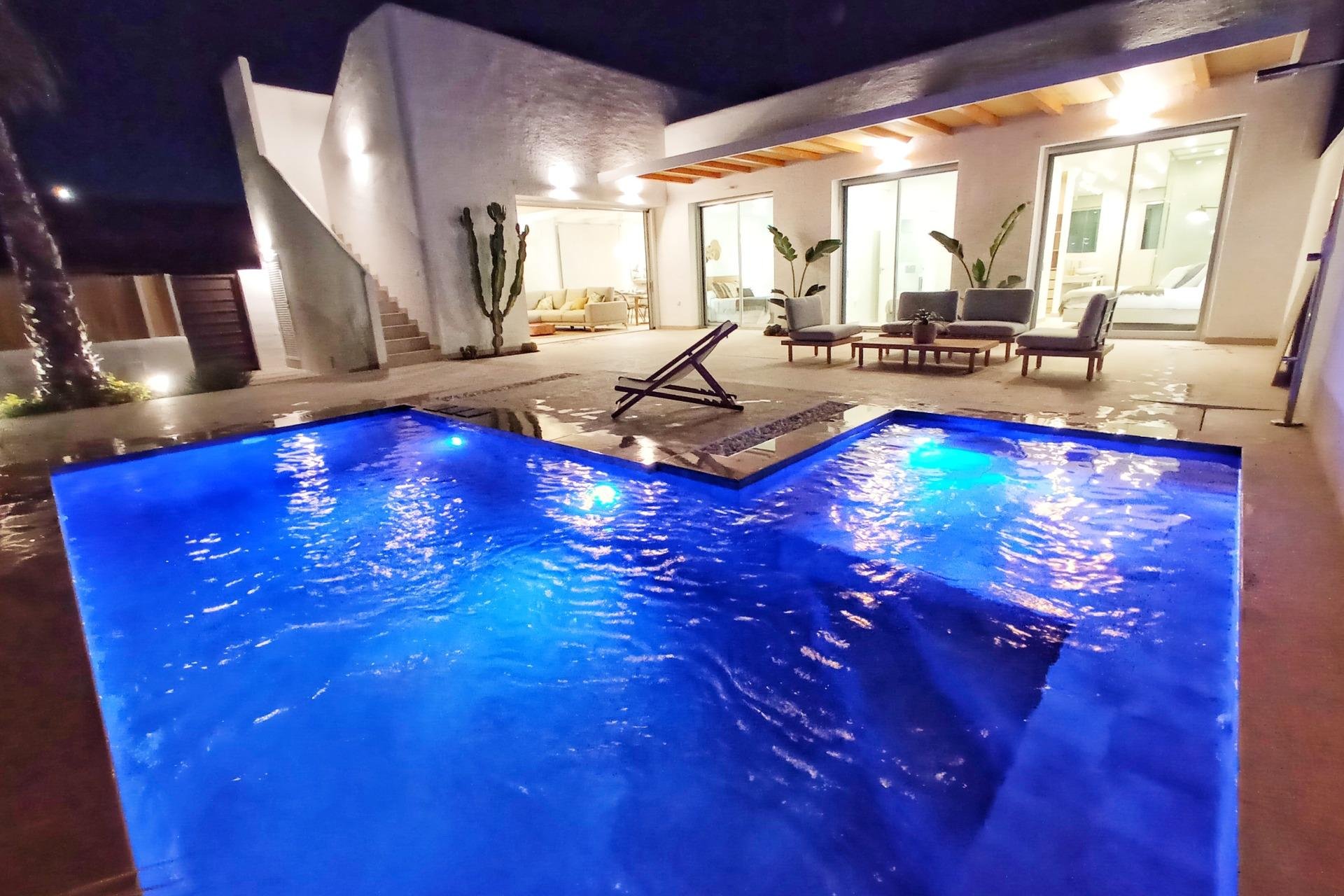 Obra nueva - Villa - Benijofar