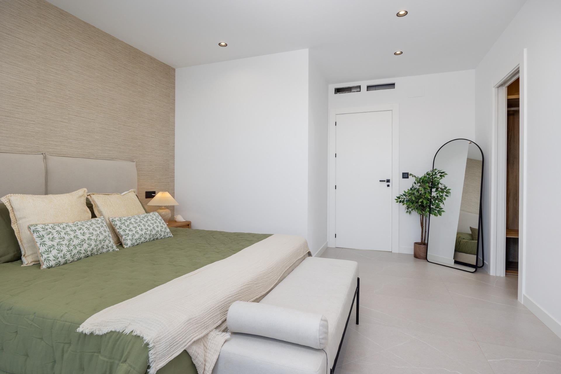 Obra nueva - Villa - Torrevieja - Aguas Nuevas