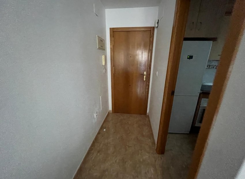 Odsprzedaż - Apartament - Guardamar - Pueblo/ PLAYA