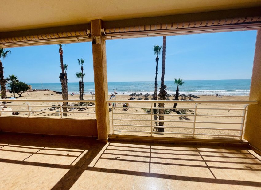 Odsprzedaż - Apartament - La Mata - Centro/PLAYA