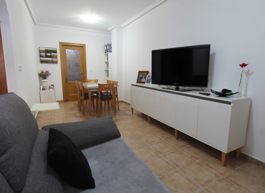 Odsprzedaż - Apartament - La Mata - Pueblo/ PLAYA