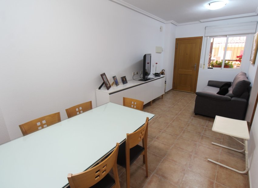 Odsprzedaż - Apartament - La Mata - Pueblo/ PLAYA