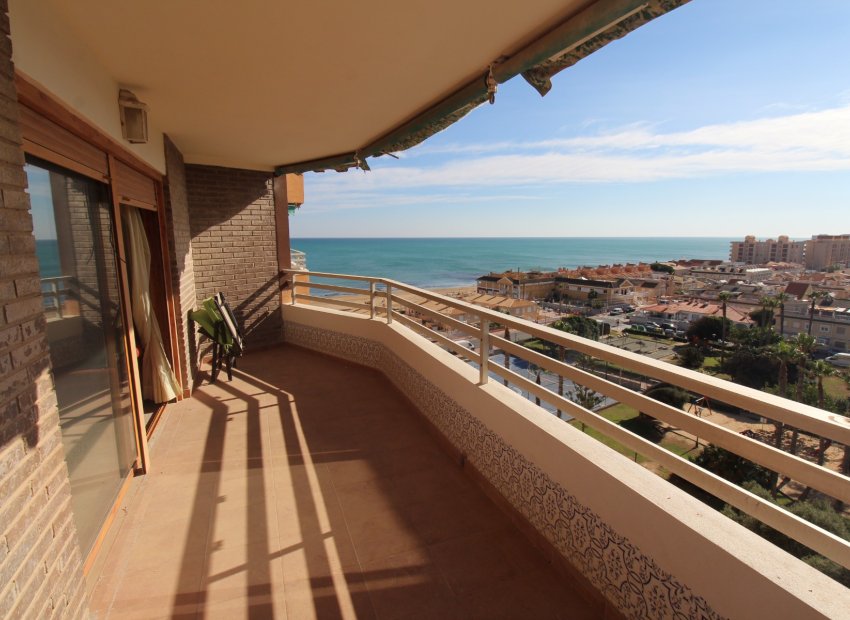 Odsprzedaż - Apartament - La Mata - Pueblo/ PLAYA