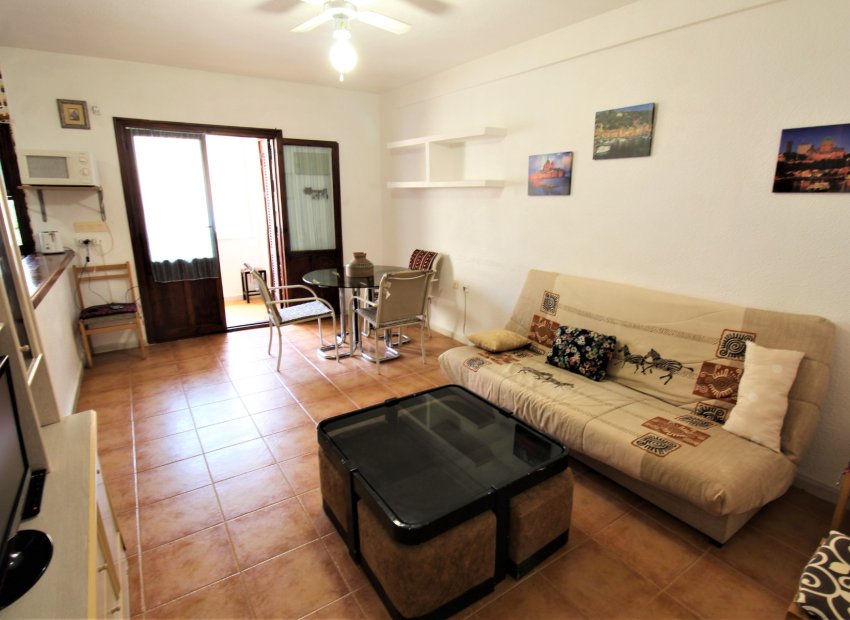 Odsprzedaż - Apartament - La Mata - Pueblo/ PLAYA