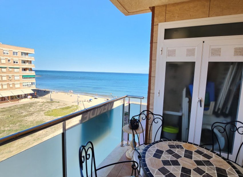 Odsprzedaż - Apartament - La Mata - Pueblo/ PLAYA