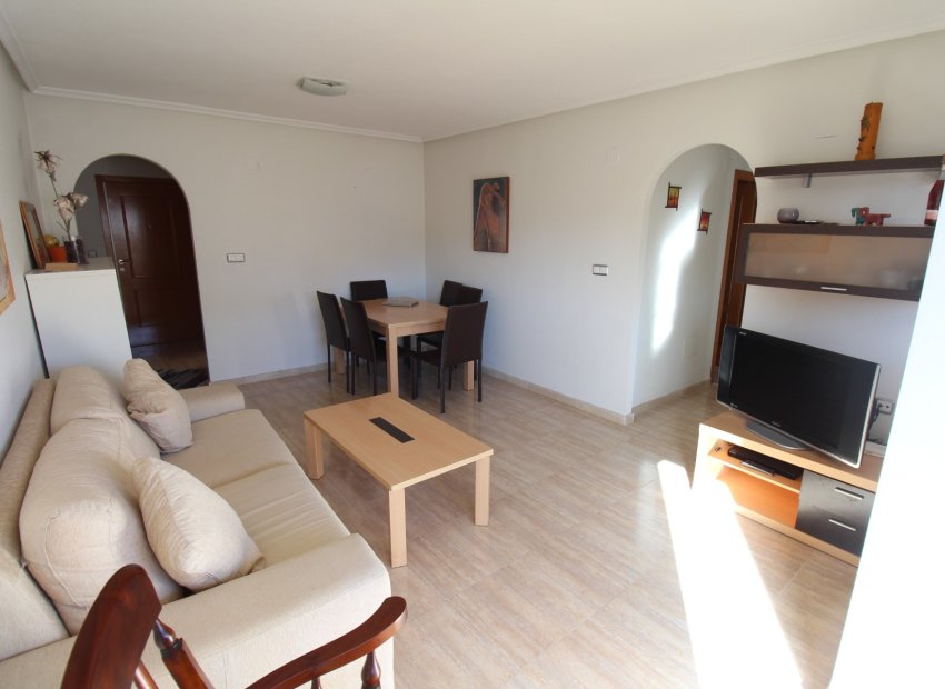 Odsprzedaż - Apartament - Torrevieja - Pueblo