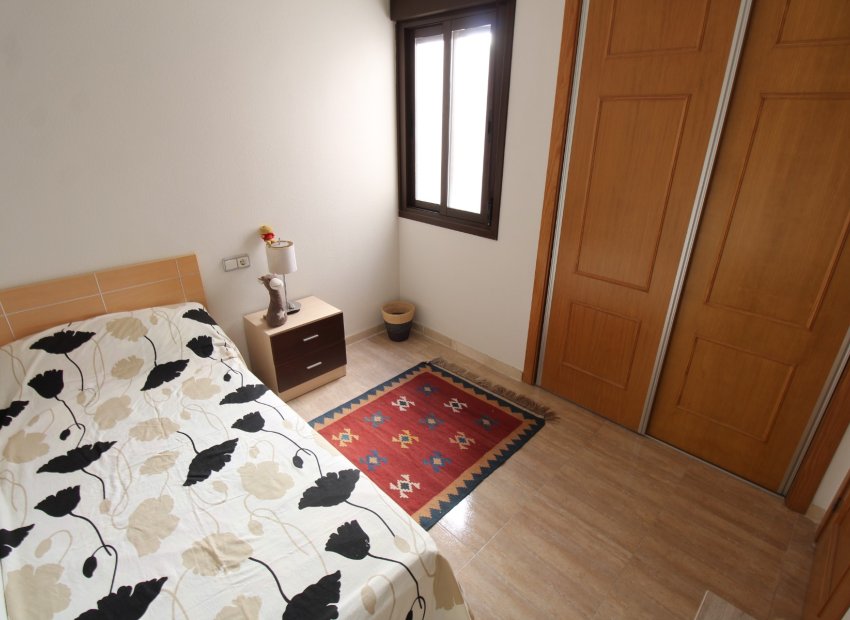 Odsprzedaż - Apartament - Torrevieja - Pueblo