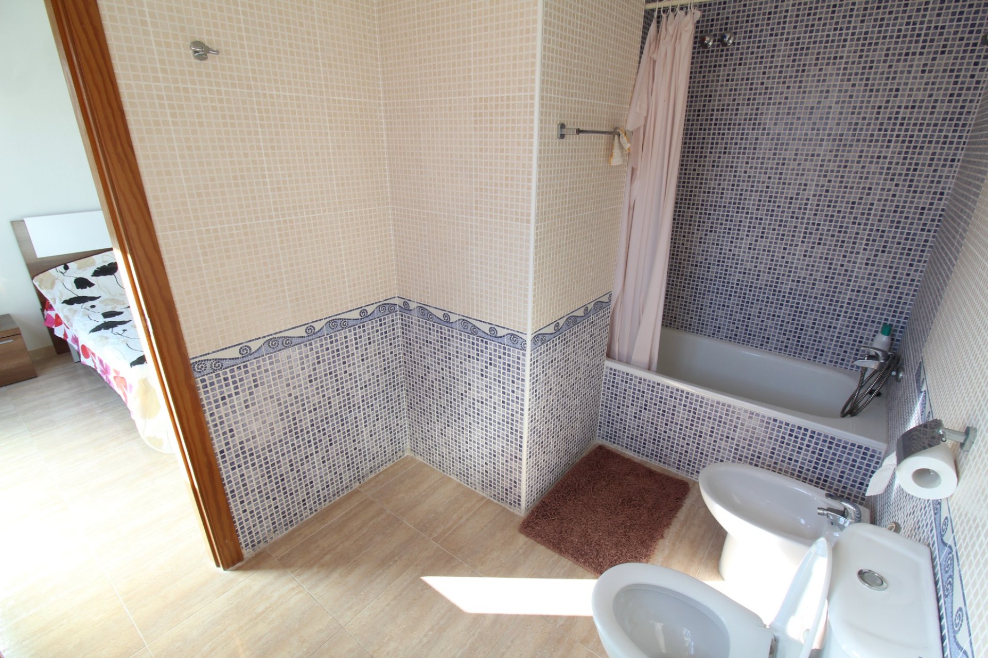 Odsprzedaż - Apartament - Torrevieja - Pueblo