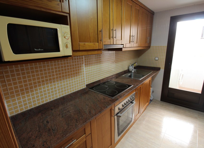 Odsprzedaż - Apartament - Torrevieja - Pueblo