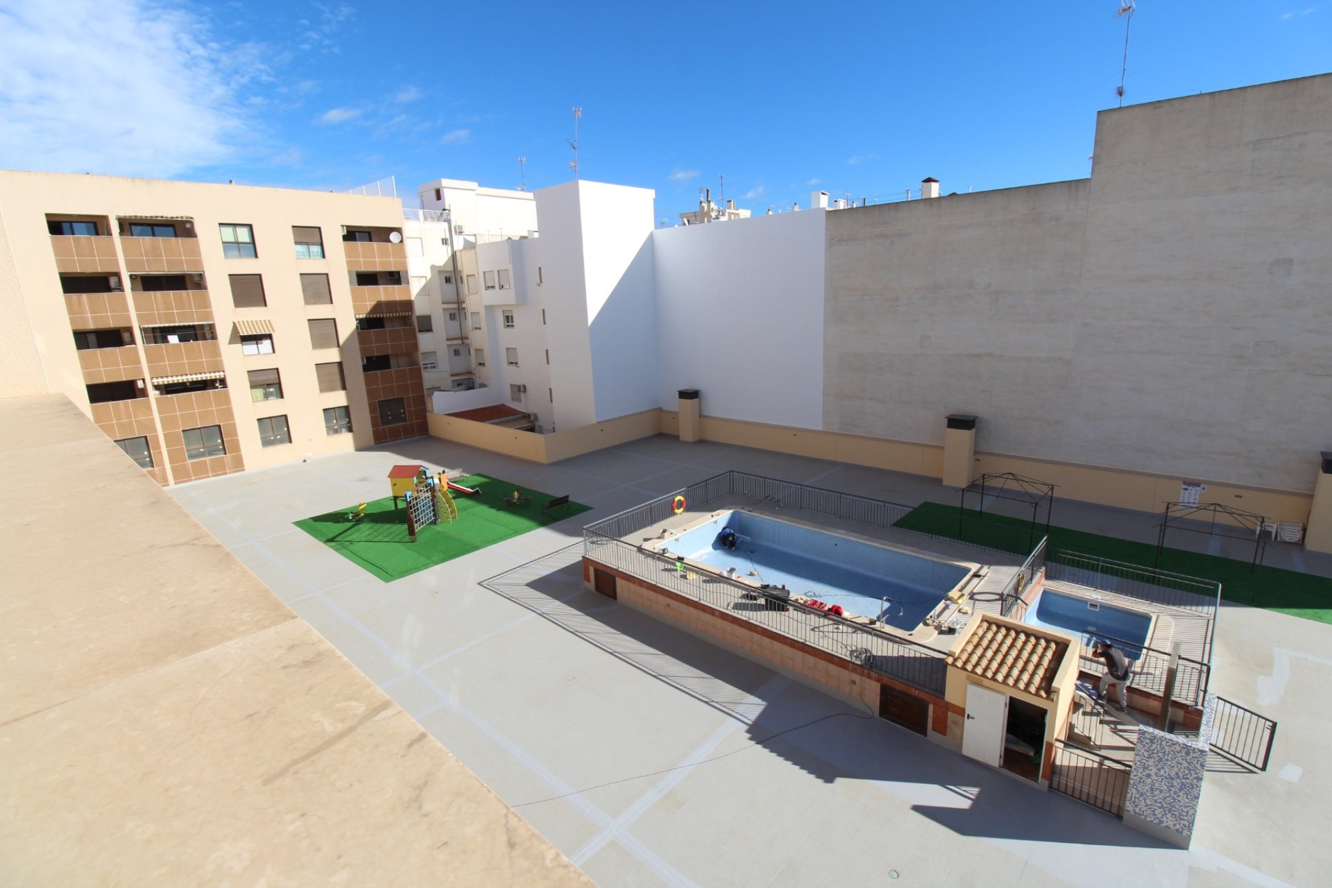 Odsprzedaż - Apartament - Torrevieja - Pueblo