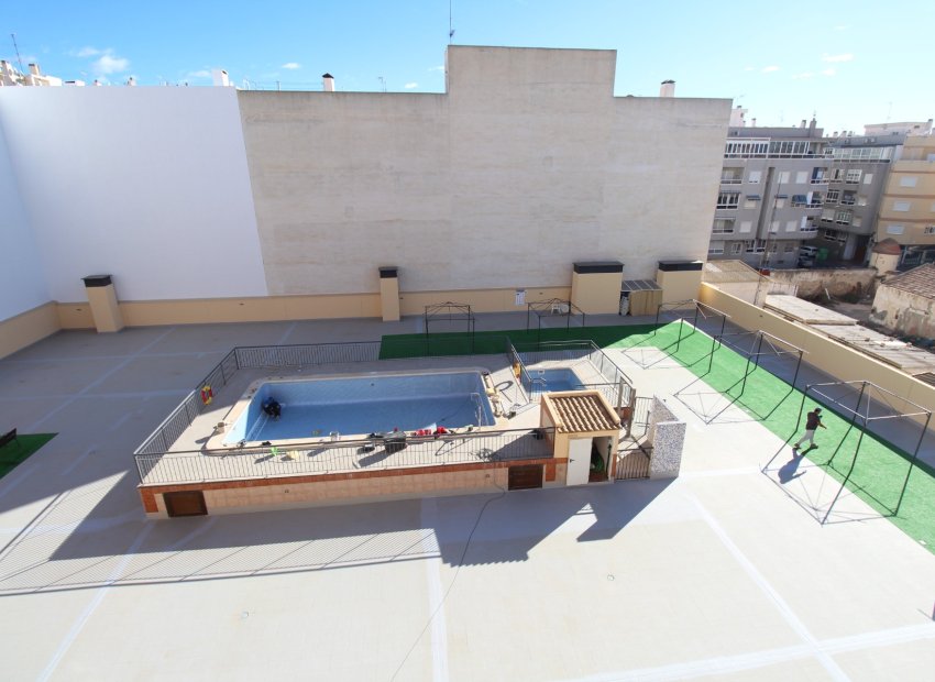 Odsprzedaż - Apartament - Torrevieja - Pueblo