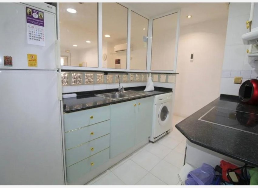 Odsprzedaż - Apartament - Torrevieja - Pueblo