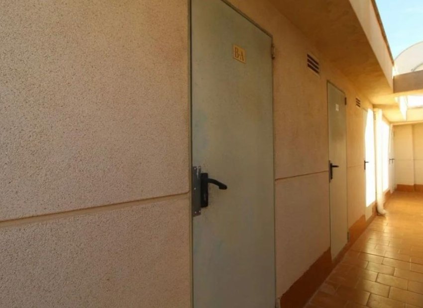 Odsprzedaż - Apartament - Torrevieja - Pueblo