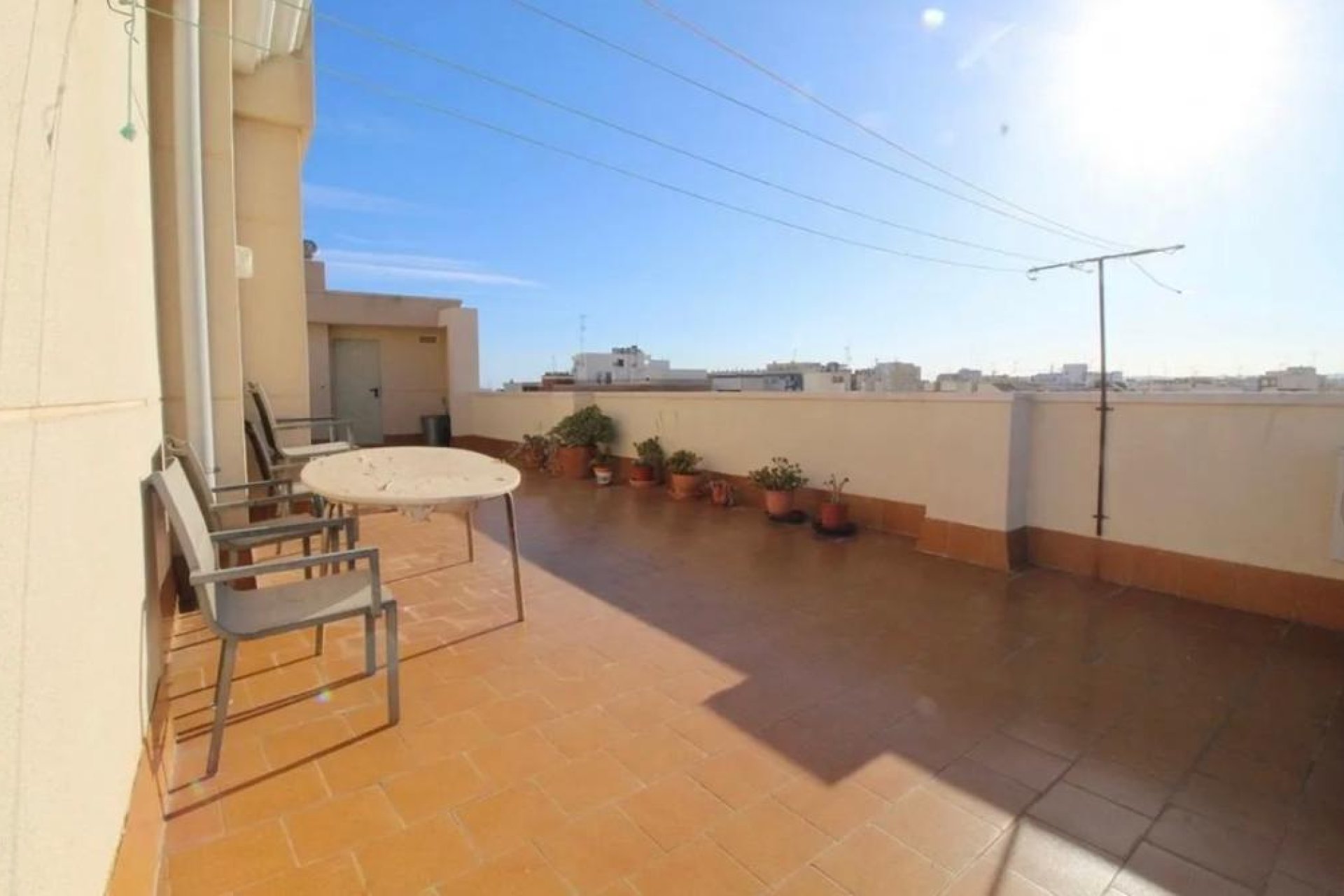 Odsprzedaż - Apartament - Torrevieja - Pueblo