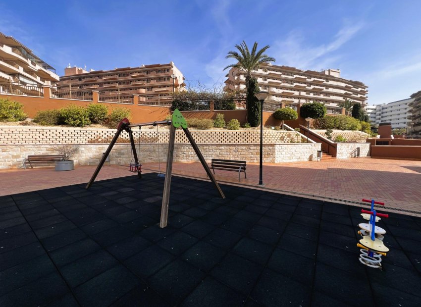 Odsprzedaż - Apartamento - Arenales del Sol