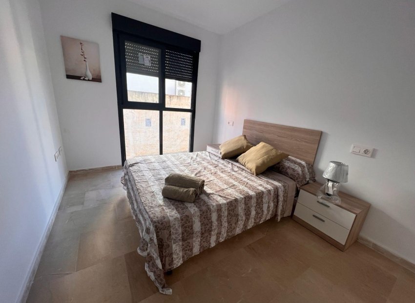 Odsprzedaż - Apartamento - Elche - Altabix