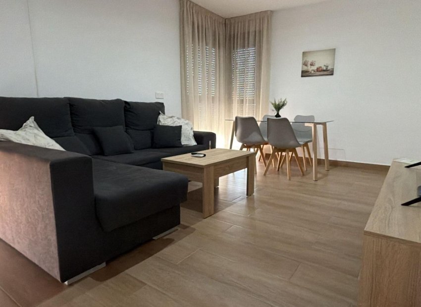 Odsprzedaż - Apartamento - Elche - Altabix