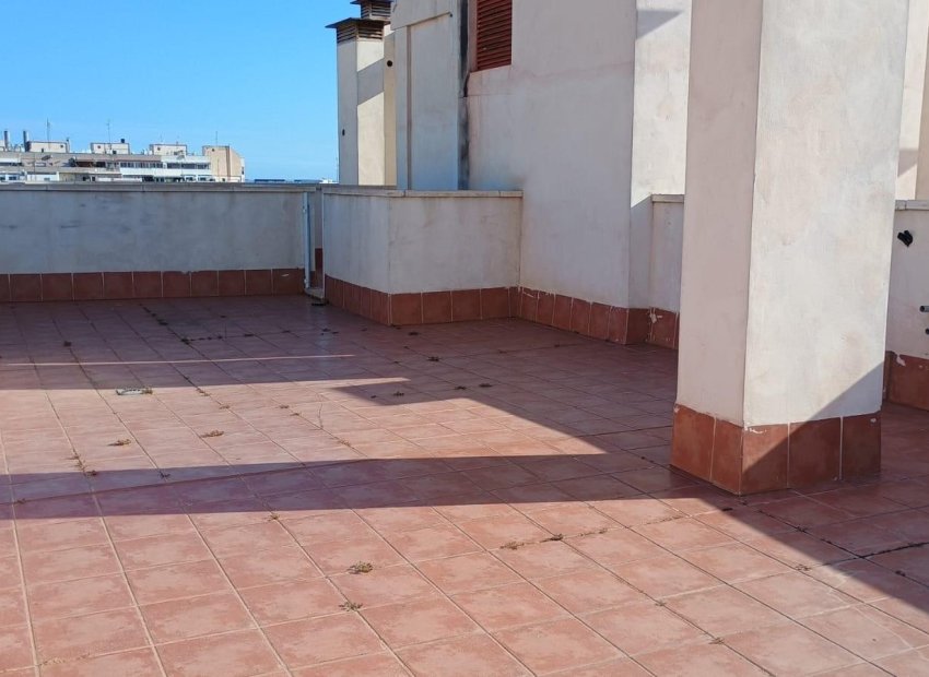 Odsprzedaż - Apartamento - Elche - Altabix