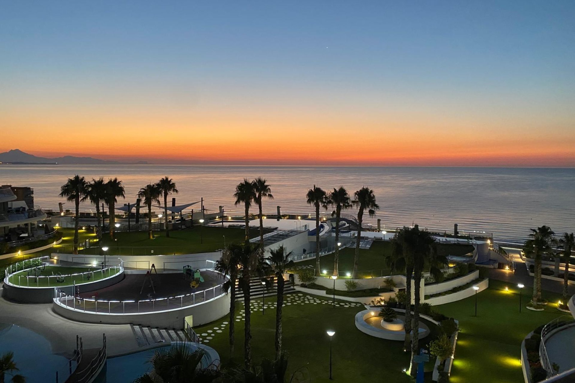 Odsprzedaż - Apartamento - Elche - Playa arenales del sol