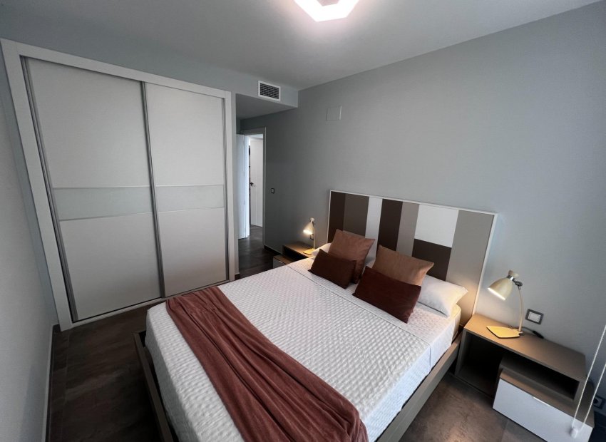 Odsprzedaż - Apartamento - Elche - Playa arenales del sol