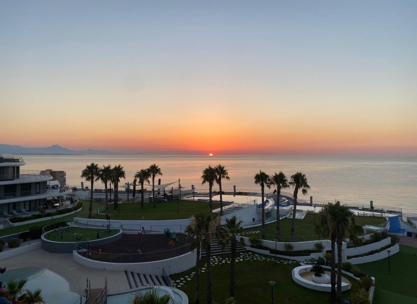 Odsprzedaż - Apartamento - Elche - Playa arenales del sol