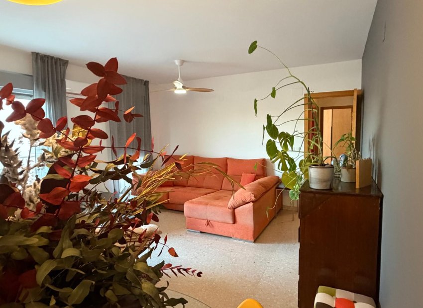 Odsprzedaż - Apartamento - Elche - Zona Deportiva-Nuevo Altabix